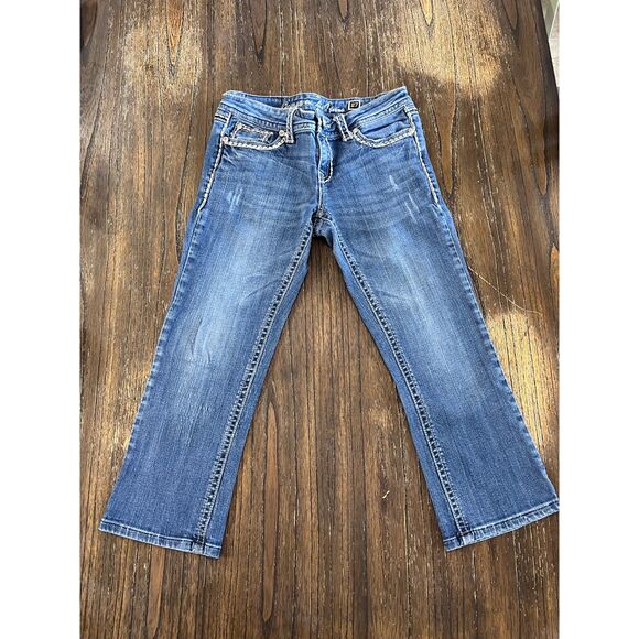 Grace in LA Embellished Capri Jeans – Size 27 - Picture 6 of 13